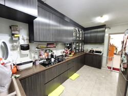 Blk 960 Hougang Avenue 9 (Hougang), HDB Executive #513333921